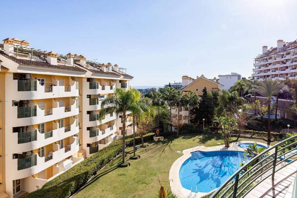 Exceptional Views At Senorio De Aloha Rdr370 Marbella